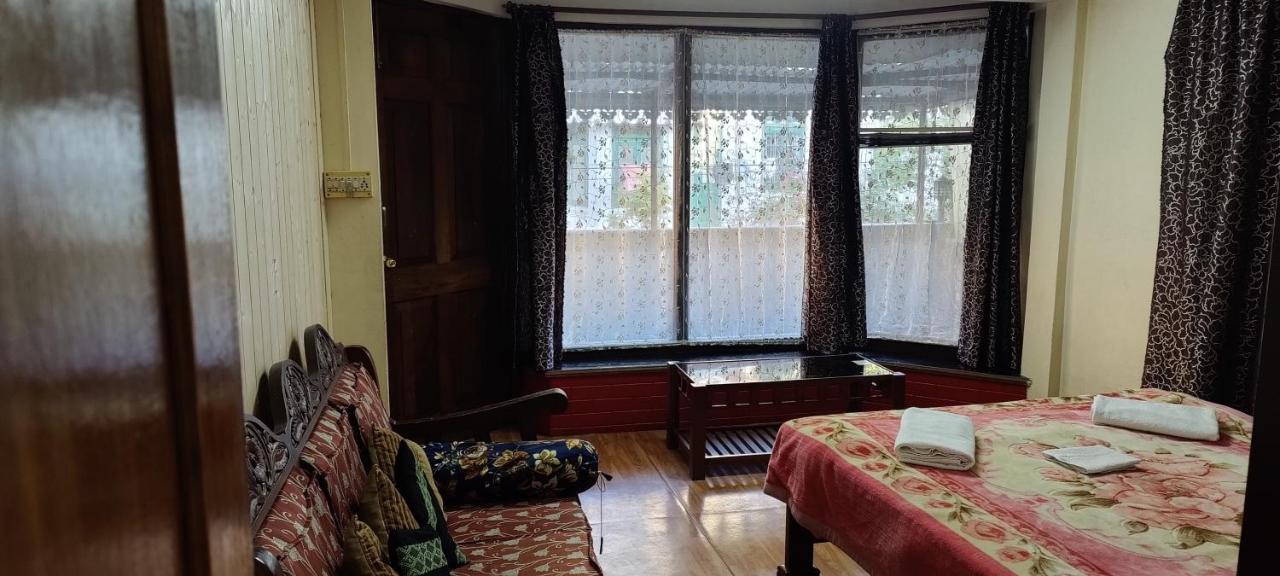 The River View Homestay Kurseong Ngoại thất bức ảnh